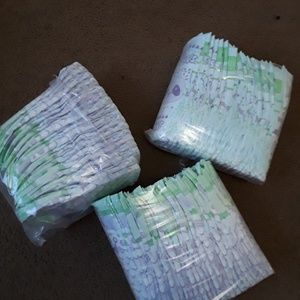 Size 3 Luvs diapers 70 count